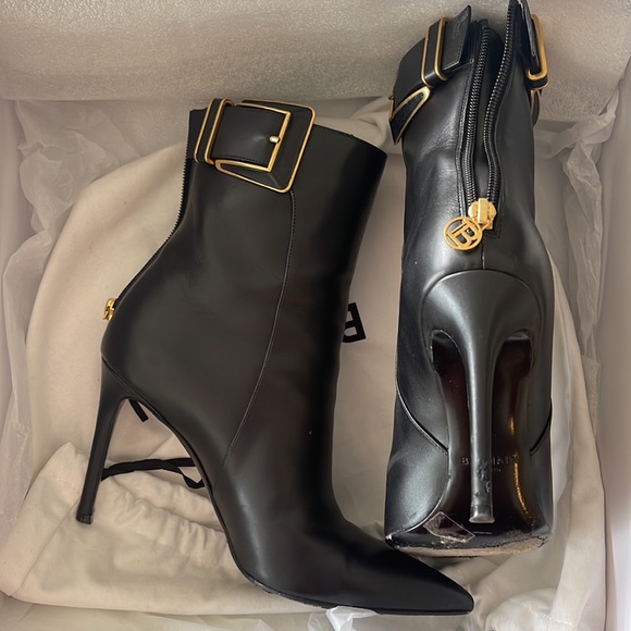Balmain Leather Booties - Picture 3 of 5